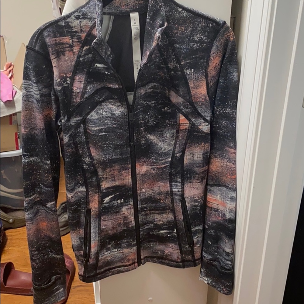 Lululemon Define Jacket EUC